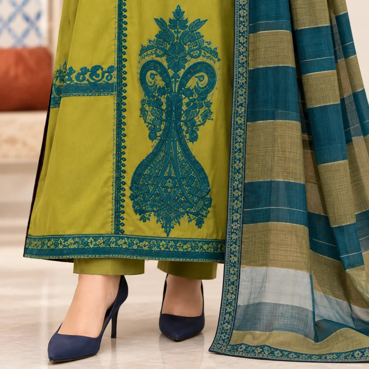 Olive Green Dhanak Embroidered 3-Piece Winter Suit with Wool Shawl – DE-6195