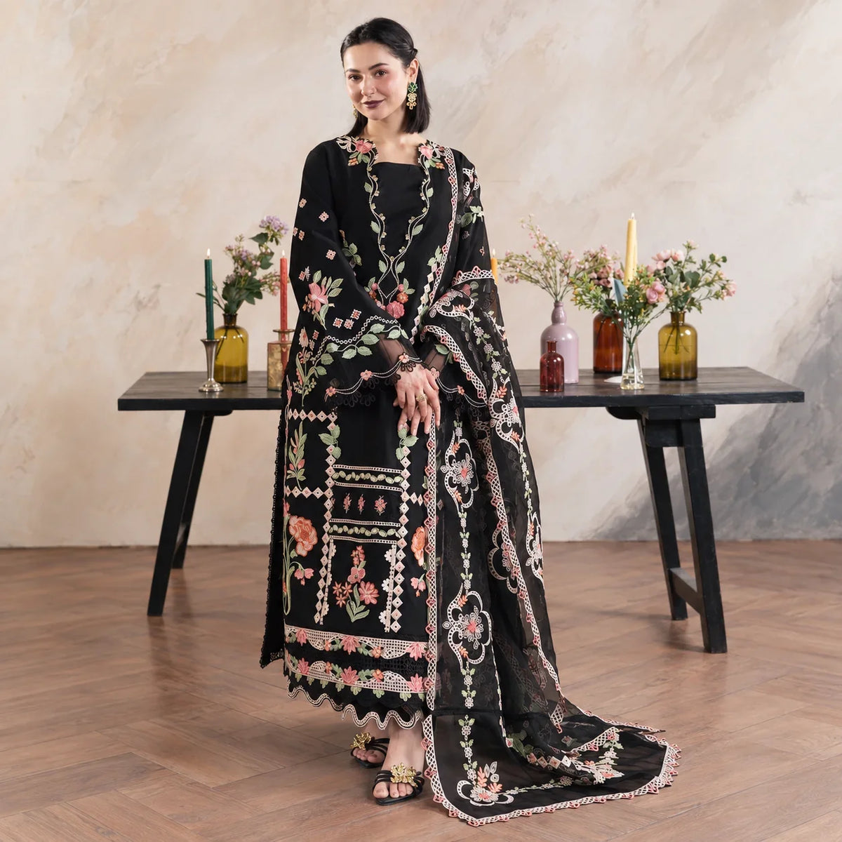 Black Dhanak Luxury Embroidered 3-Piece Winter Suit – DE-6522