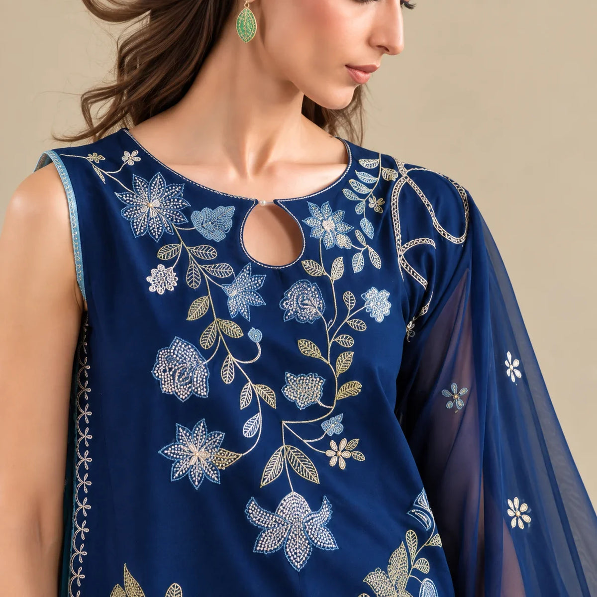 Navy Blue Dhanak Luxury Embroidered 3-Piece Winter Suit – DE-6186